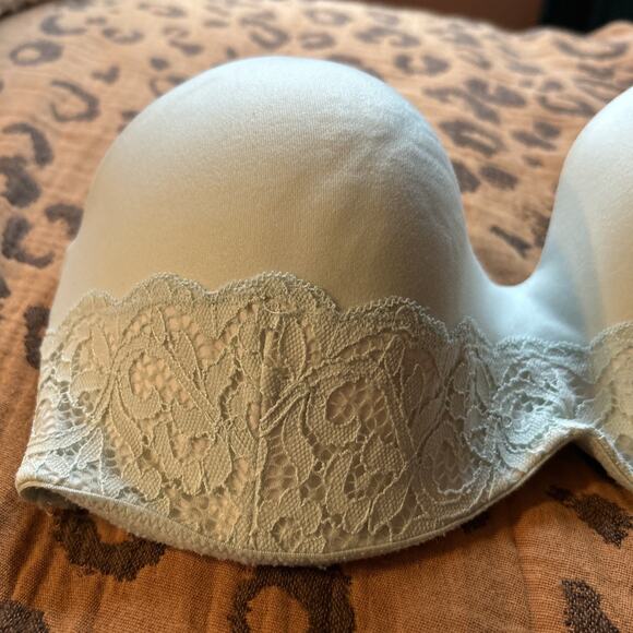 Body by Victoria Secret Lined Strapless Light Bra Blue Lace T Shirt 34DD - Picture 2 of 9